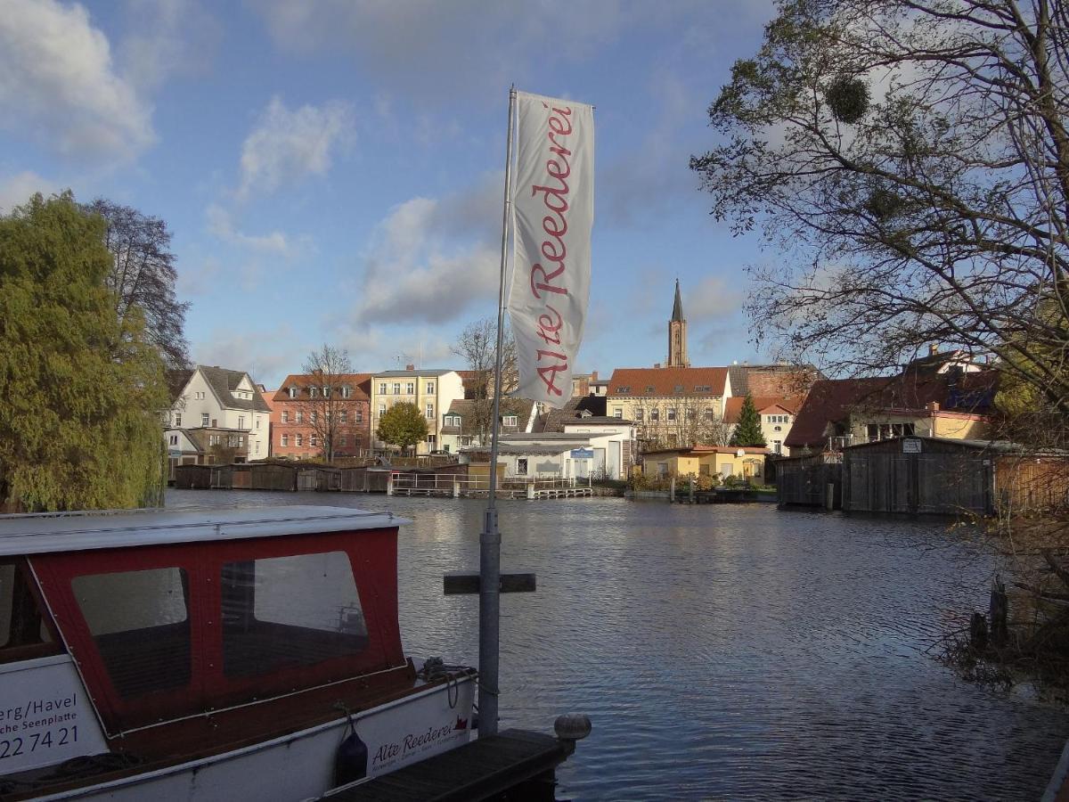 Aparthotel Kulturgasthof Alte Reederei Fürstenberg-Havel Exteriér fotografie