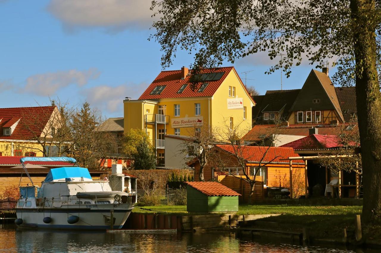 Aparthotel Kulturgasthof Alte Reederei Fürstenberg-Havel Exteriér fotografie